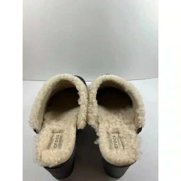 Crocs shoes - Picture 3 of 5